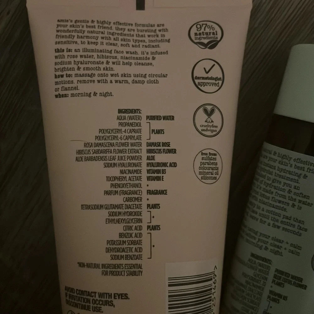 AMIE Cruelty Free Vegan Skin Care - Picture 7 of 9